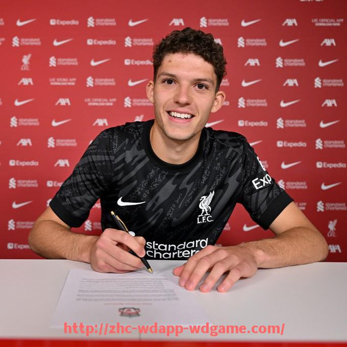 问鼎娱乐官网-巴乔效力意甲多支球队的职业生涯盘点